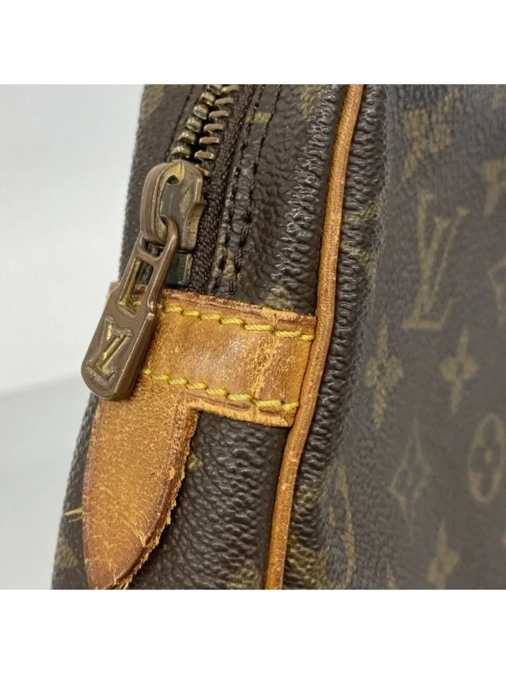 Louis Vuitton Clutch Monogram Marly Dragonne GM Brown